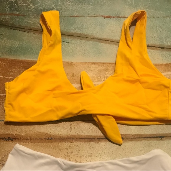 Two piece bathing suit - Picture 3 of 3